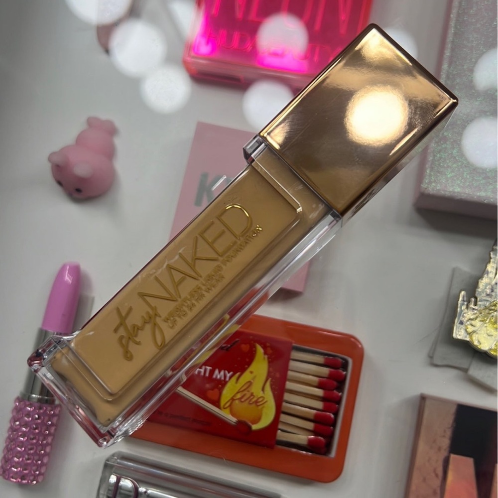 Urban decay stay naked foundation 50WY